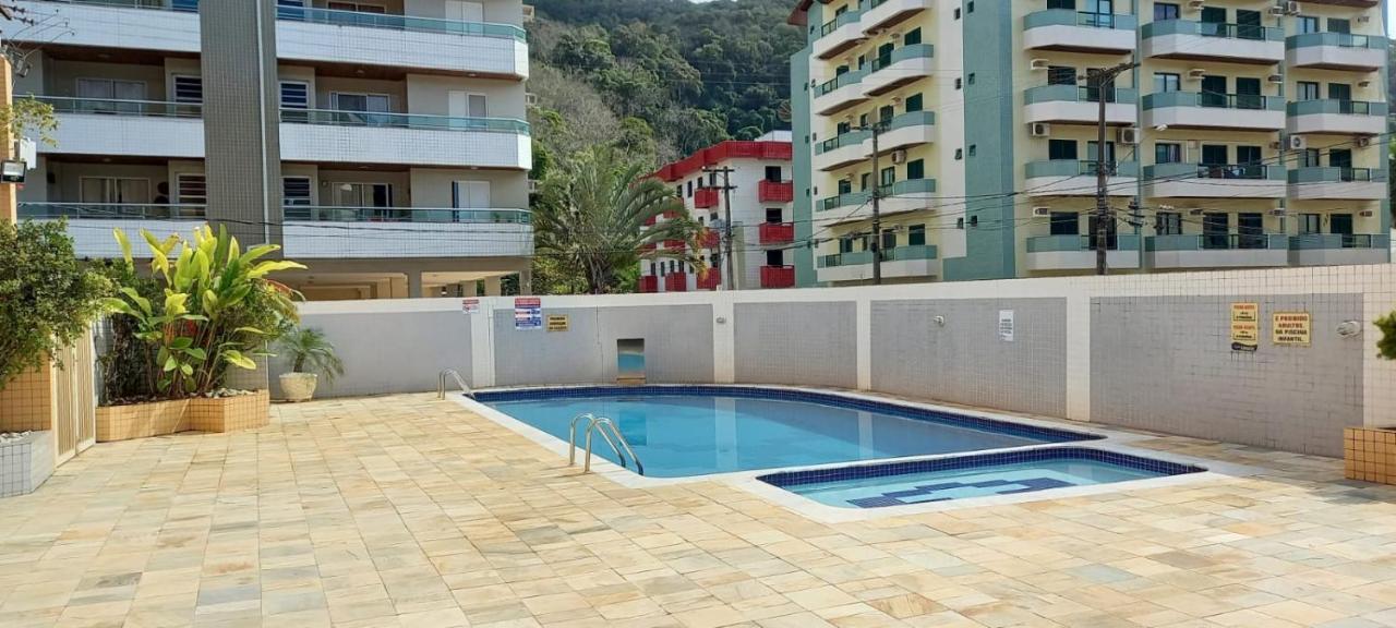 Condominio Familiar Com Apartamento A 150 Metros Do Mar Em Area Nobre Da Praia Grande Em Ubatuba Eksteriør billede